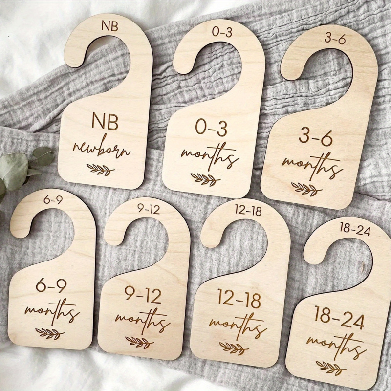Baby Clothing Hanger Dividers - 7 séparateurs de placard pour bébé