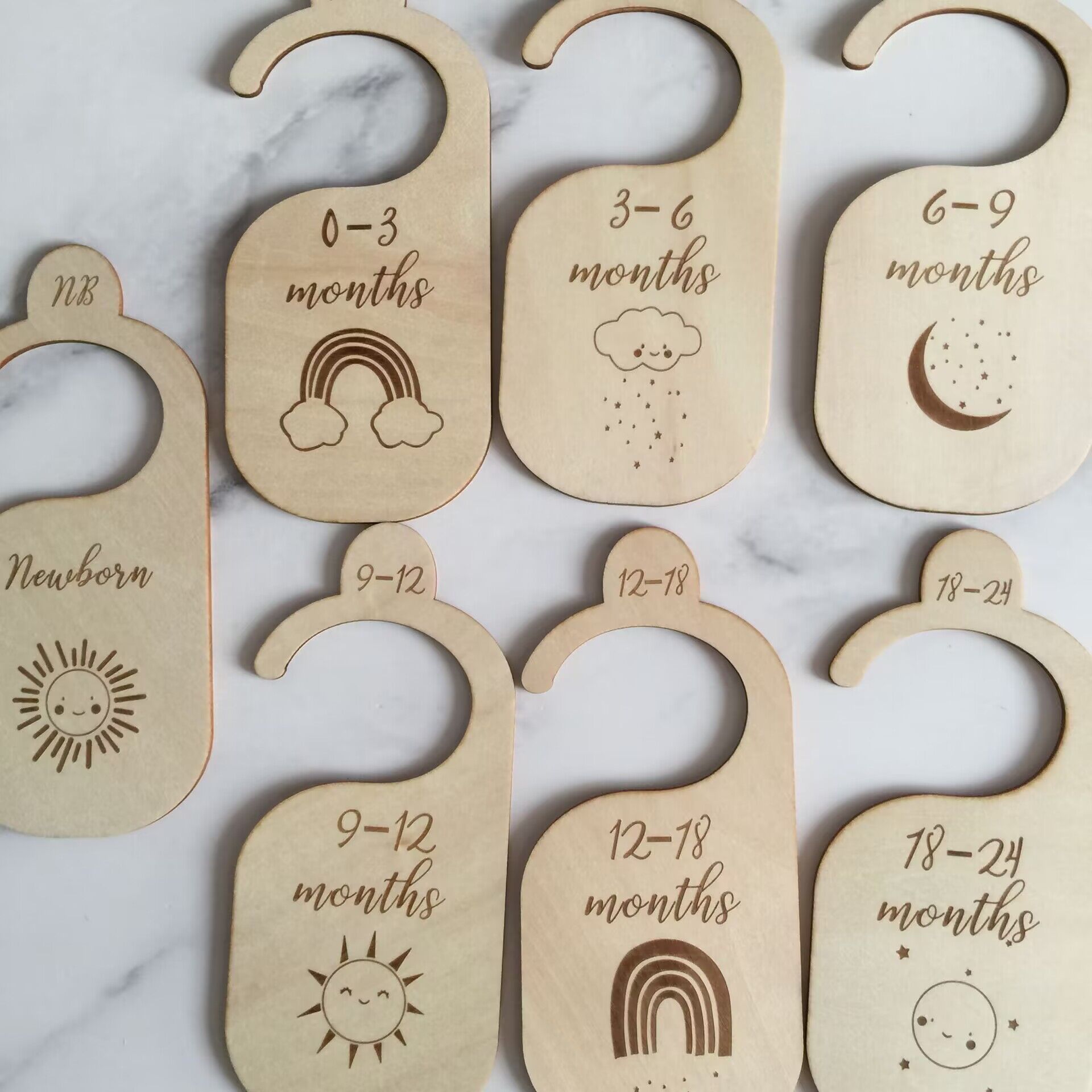 Séparateurs de taille en bois  - Baby Clothing Hanger Dividers avis et prix